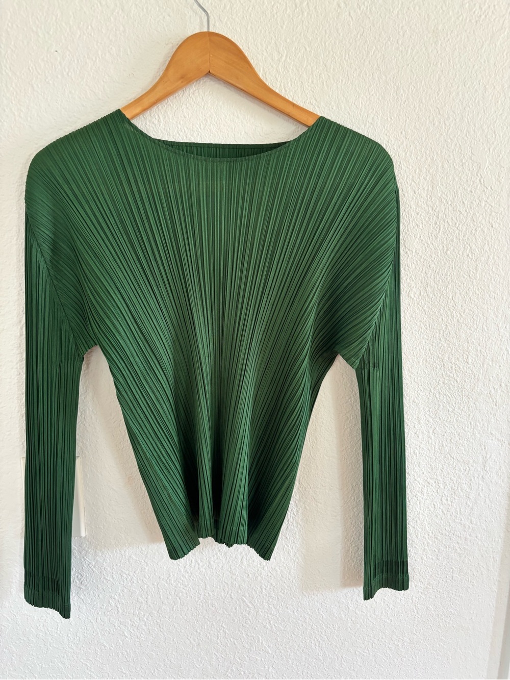 Issey Miyake Pleats Please Top, size 5